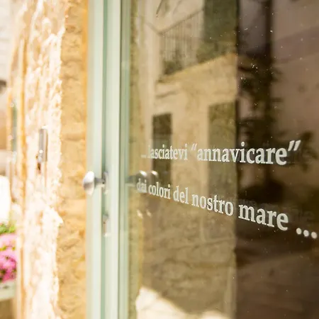 Trame - La Naca Sul Porto Bed & Breakfast Polignano a Mare