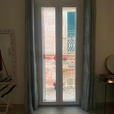 Trame - La Naca Sul Porto Oda ve Kahvaltı 4*