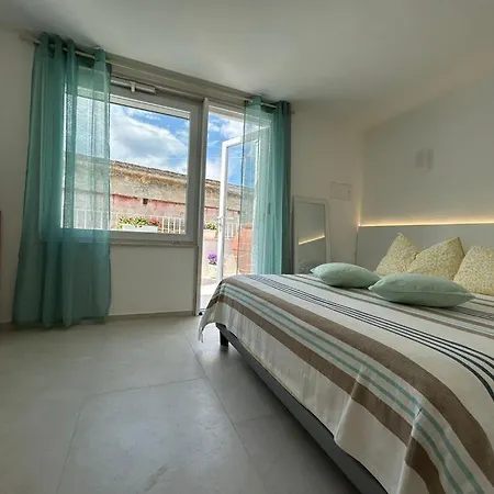 Oda ve Kahvaltı Trame - La Naca Sul Porto Polignano a Mare