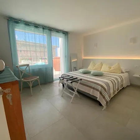 Trame - La Naca Sul Porto Oda ve Kahvaltı Polignano a Mare