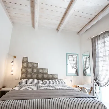 La Naca Sul Porto Bed & Breakfast